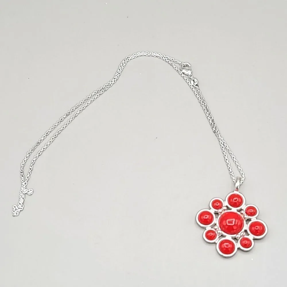 Fashion Pendant Necklace, Silver with Red Stones - Picture 3 of 4